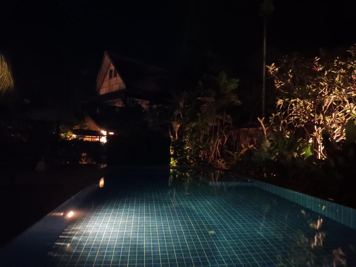 Bangtao Varee Beach Bang Tao Beach  Exterior foto